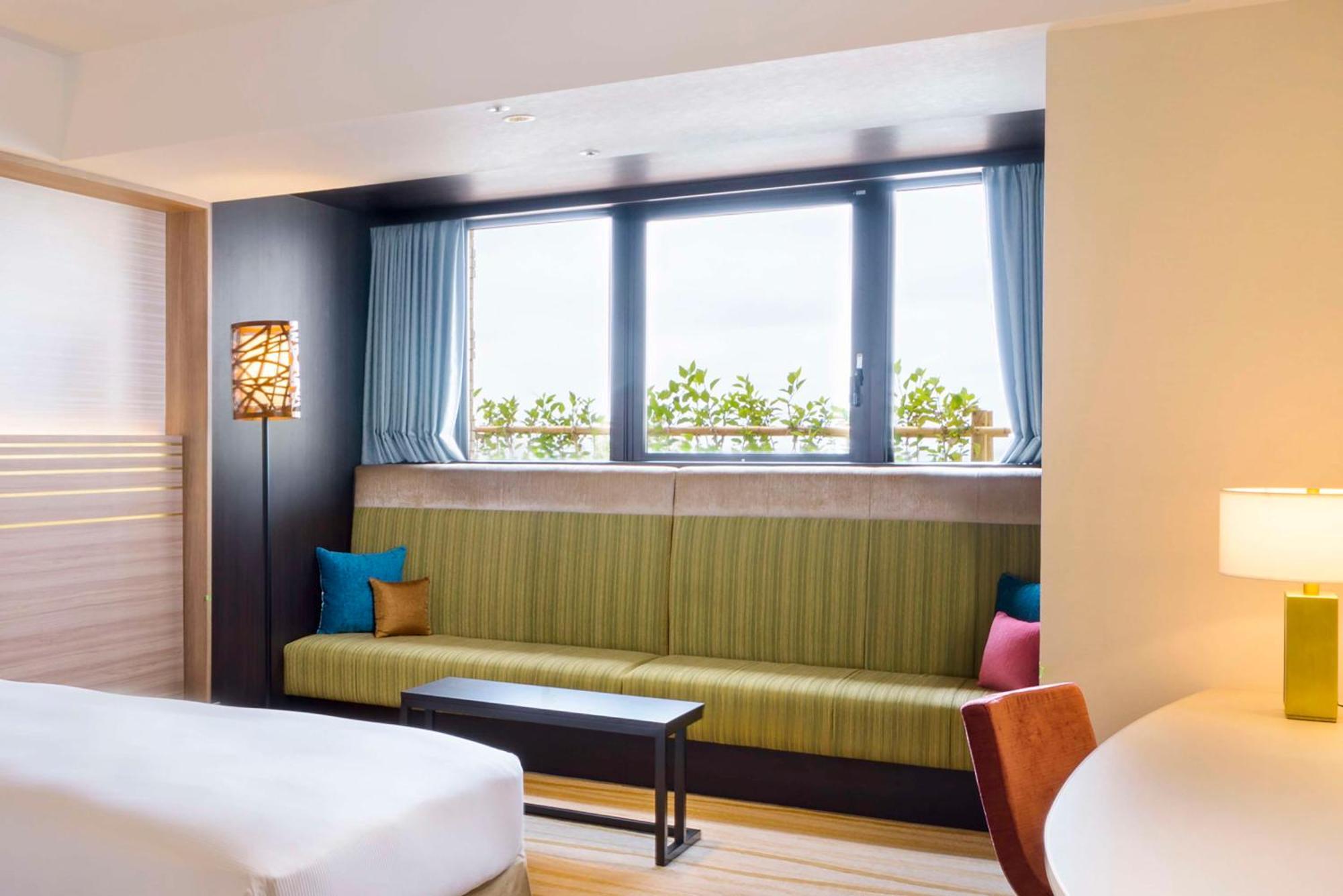 Doubletree By Hilton Okinawa Chatan Resort Экстерьер фото