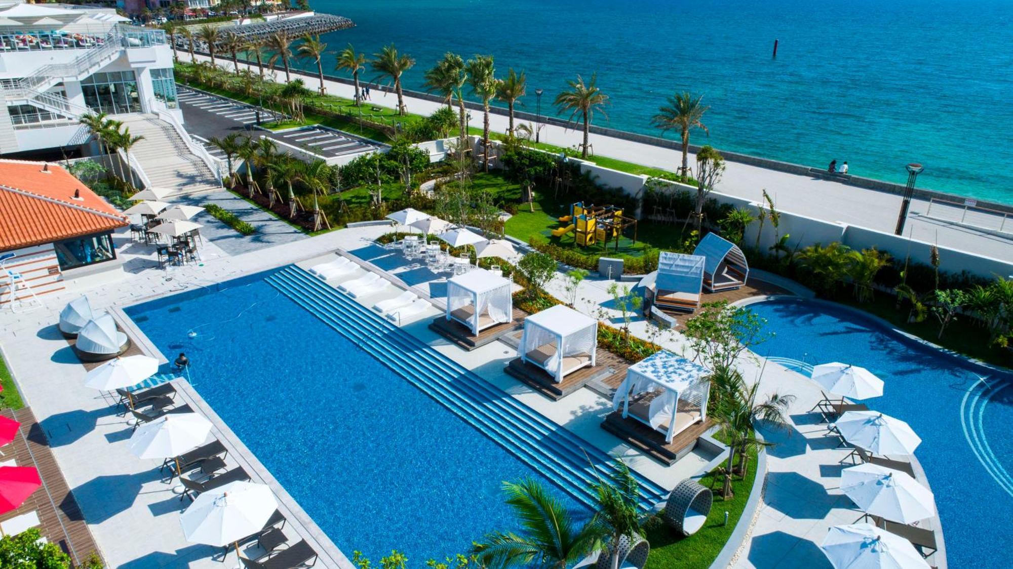 Doubletree By Hilton Okinawa Chatan Resort Экстерьер фото